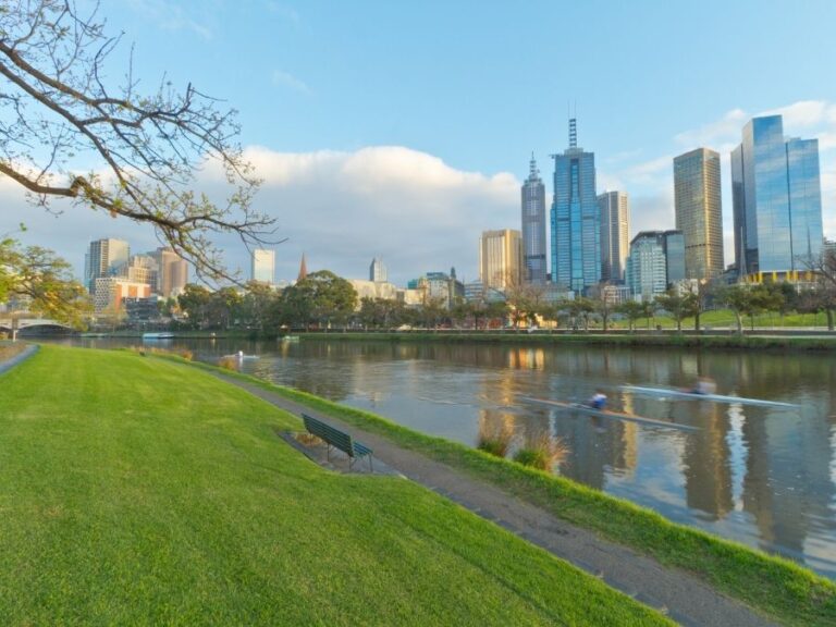 The Great Northern Flip: Why Melbourne Investors are Targeting Brisbane in 2026